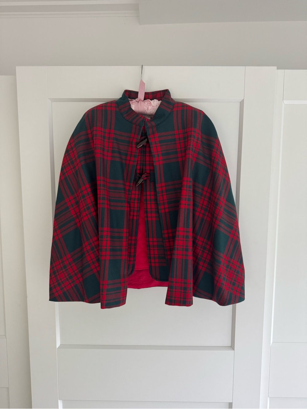 Classic Prep Red and Green Plaid Cape Jacket XL worn once